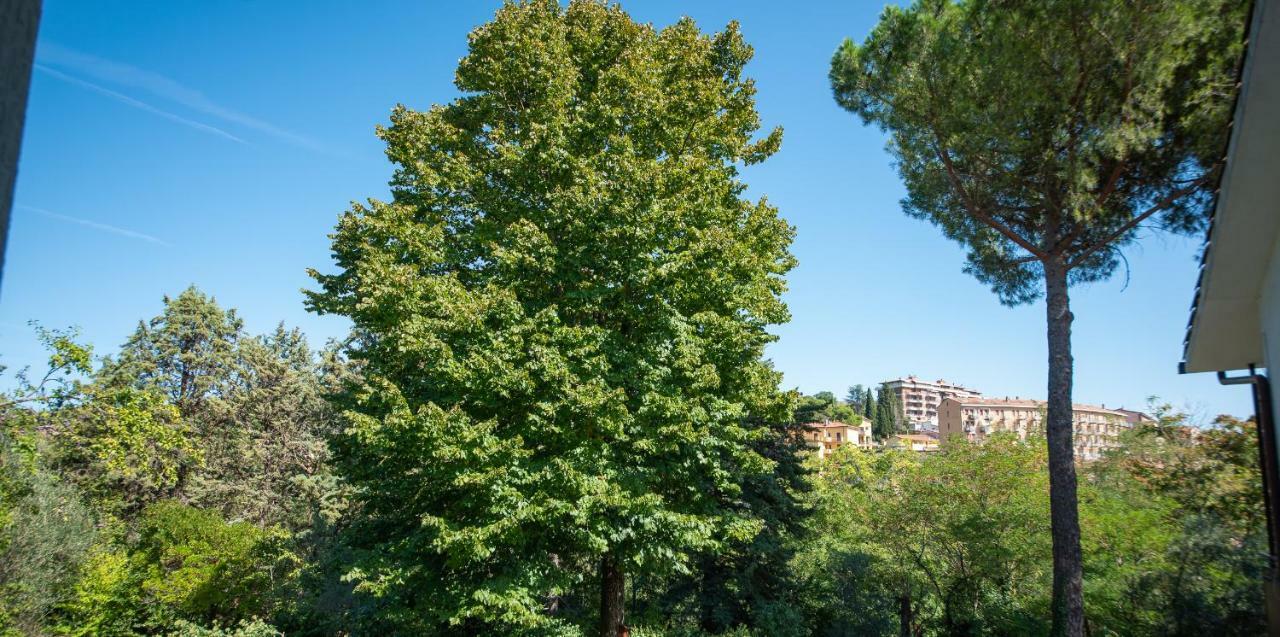 Апартаменты San Galigano Перуджа Экстерьер фото
